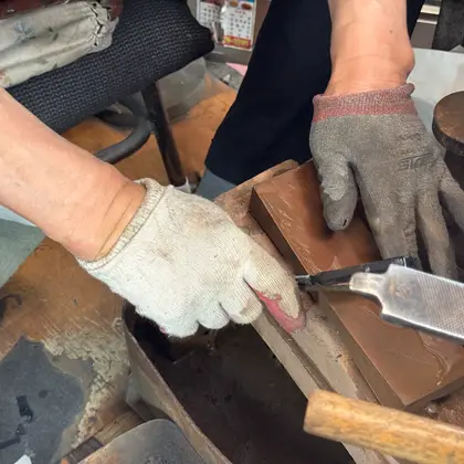 Sharpening Scissors, photo 3